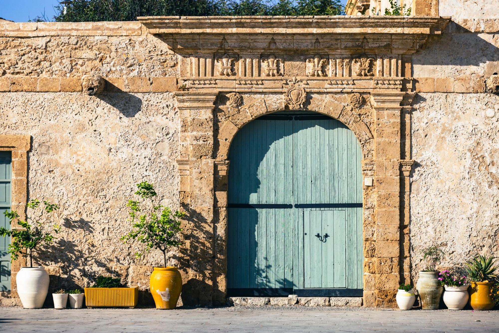 Casa Blanca A Due Passi Dal Mare Villa Santa Maria Del Focallo Luaran gambar